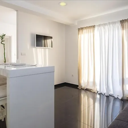 Apartment Jesenice With Sea View VI Apartman Jesenice (Split-Dalmatia)